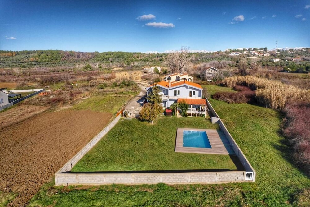 Charming Holiday House in Ljubač With Private Pool and Mountain Views