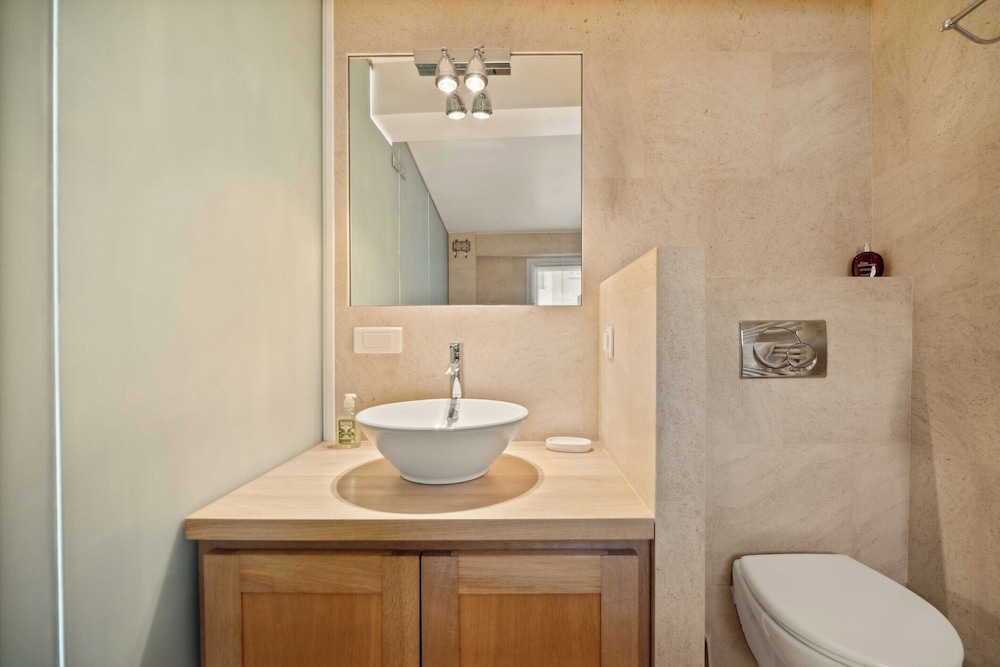 Magnificent Apartment - AC- 2br- Saint-tropez