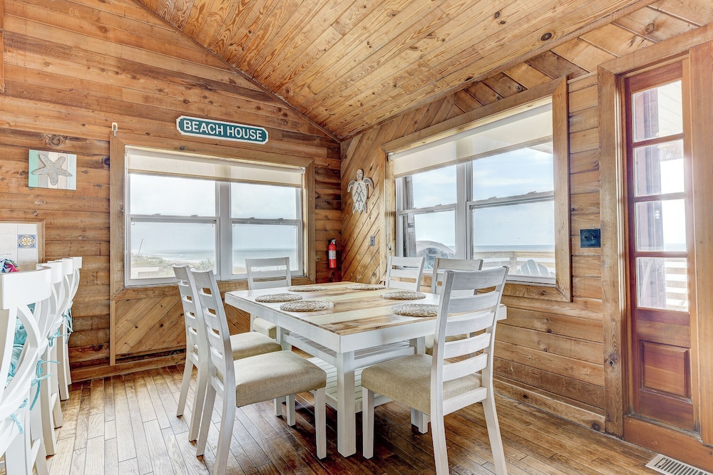 Dreamview by Distinctive Beach Rentals