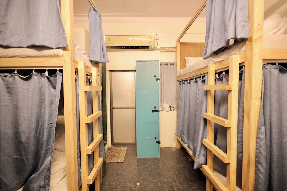Locomo Hostel Mini - 9 mins from airport