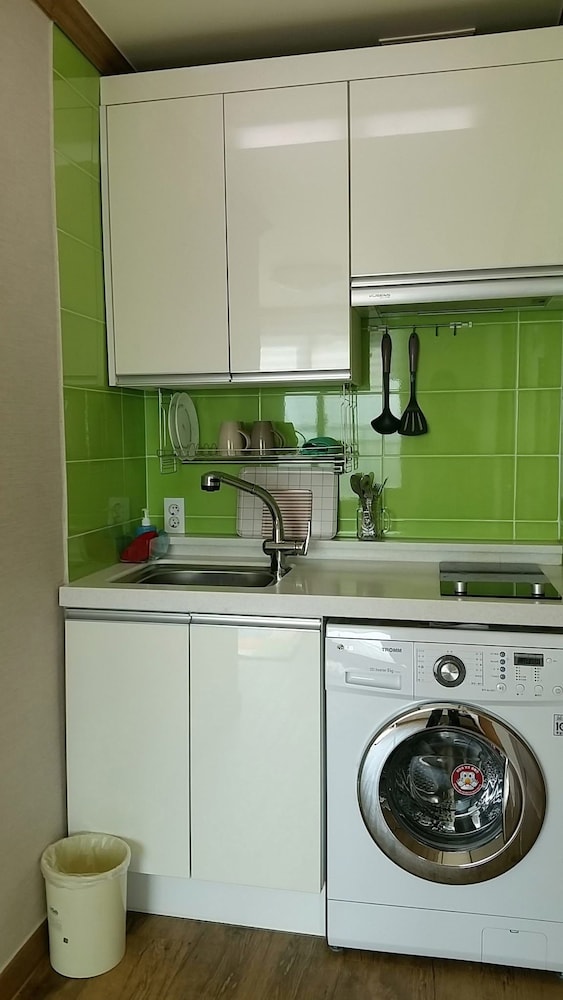 Namu Guesthouse & Pension - Hostel