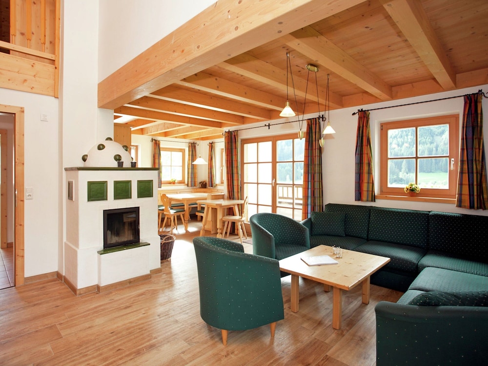 Chalet in Konigsleiten Near Ski Bus & Pool