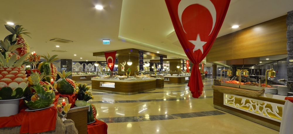 Sunmelia Beach Resort Hotel & Spa