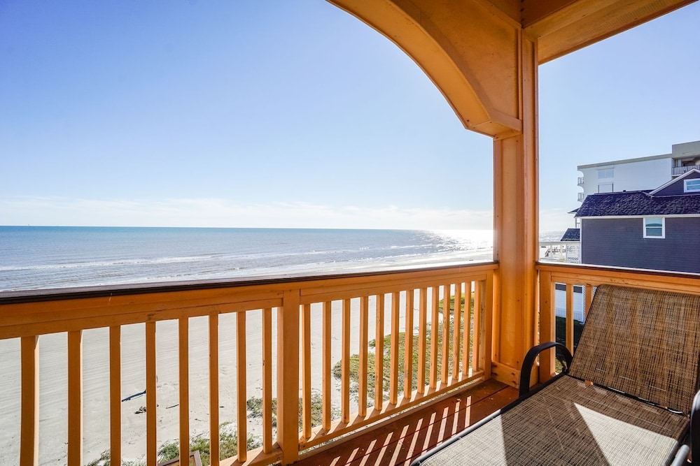 Paradise At Last by Ryson Vacation Rentals