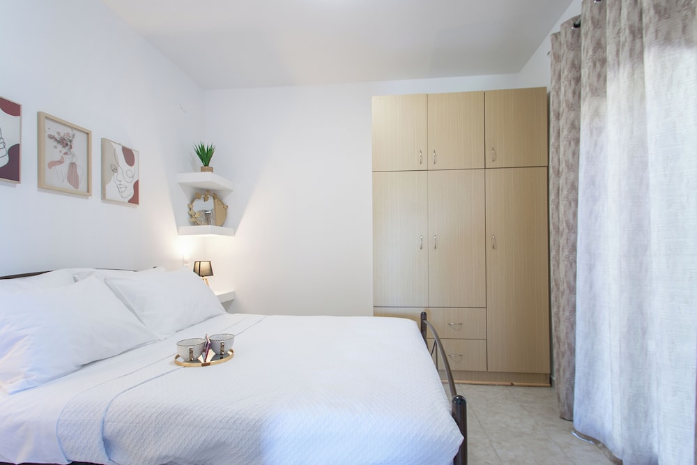 SkyFrame Apartments