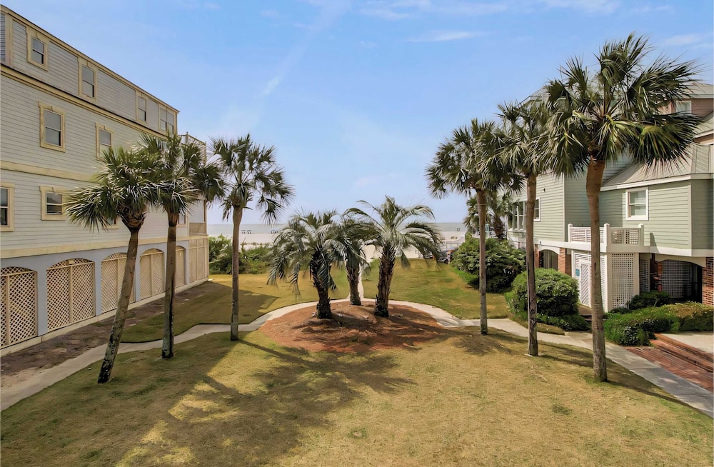 138 Grand Pavilion by Avantstay 100 Yards to Ocean and Activities!