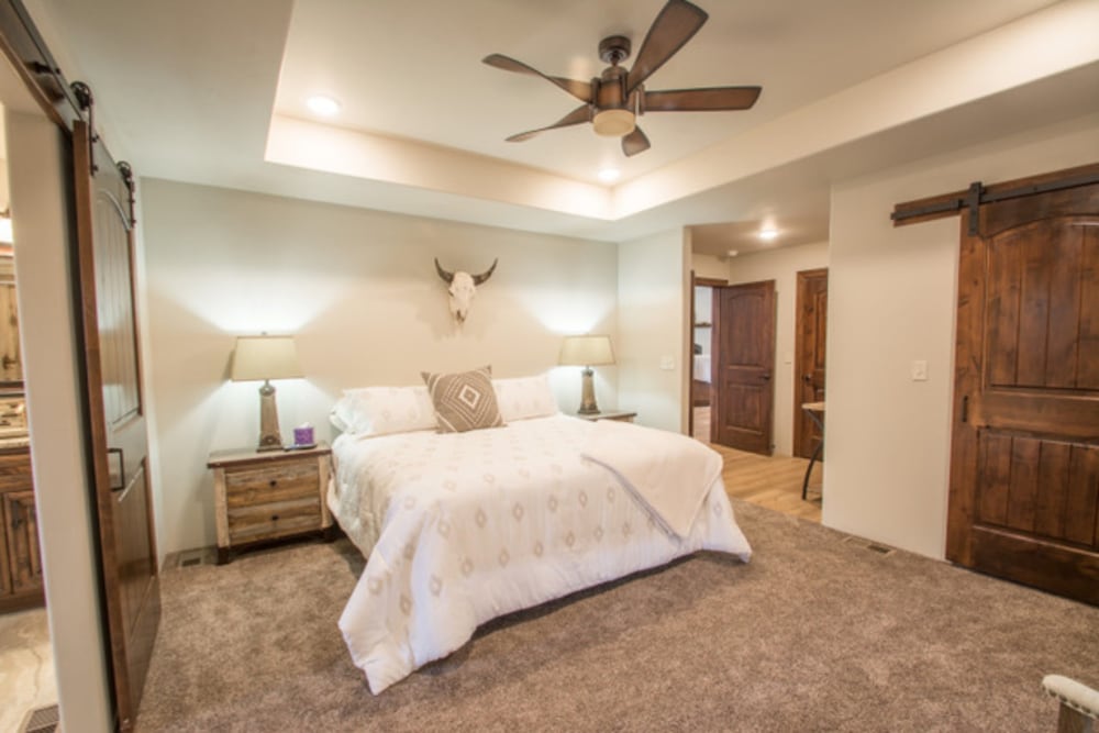 Lucky 8 Luxury Home view 2