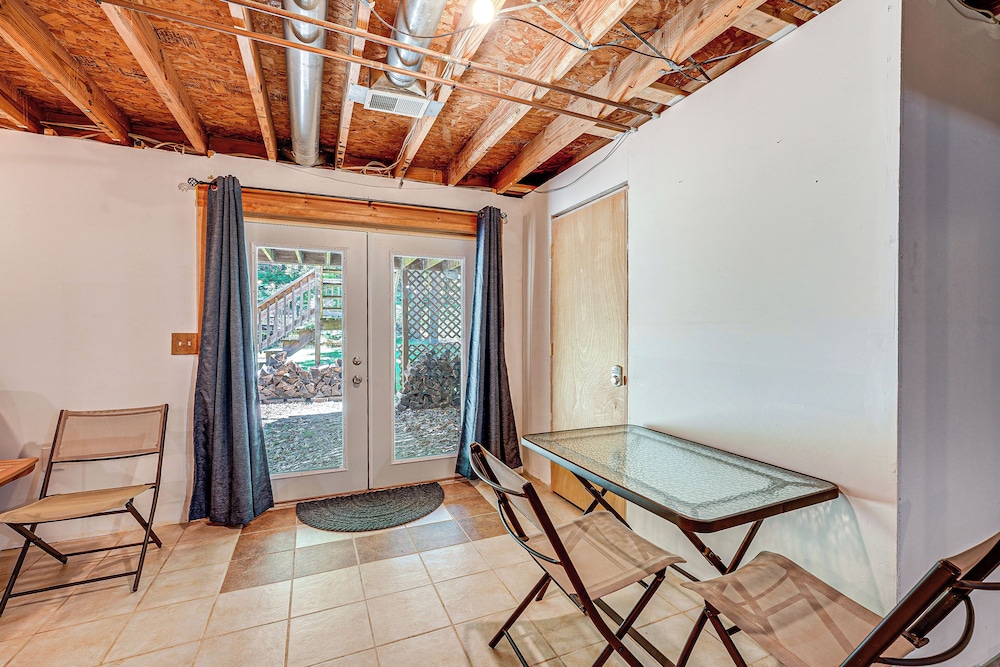 Charming Pentwater Home w/ Fire Pit & Yard! view 5