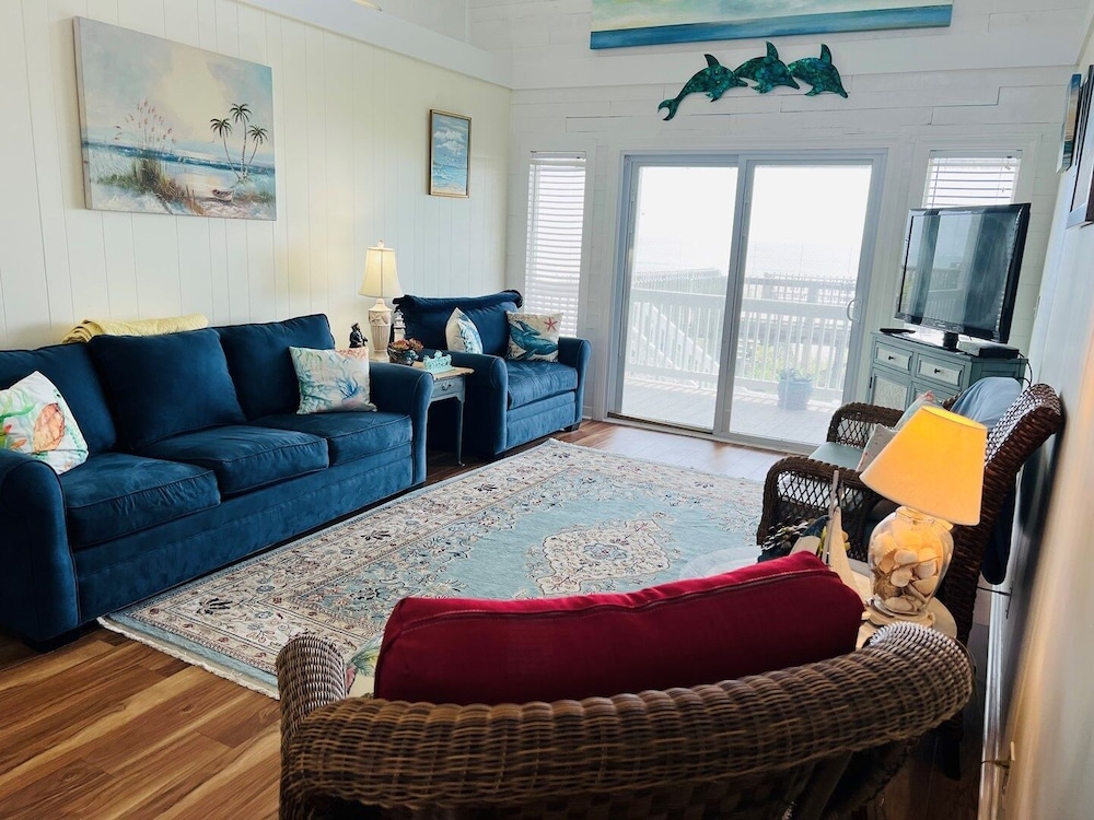 Seaside - 4 Br Home