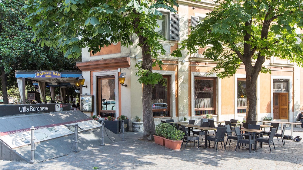 Rental In Rome Pinciana Deluxe
