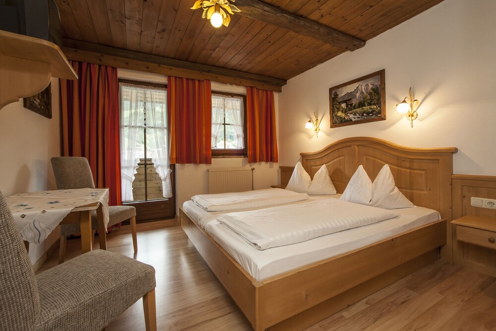 Kaiserpension Müllnerhof view 2