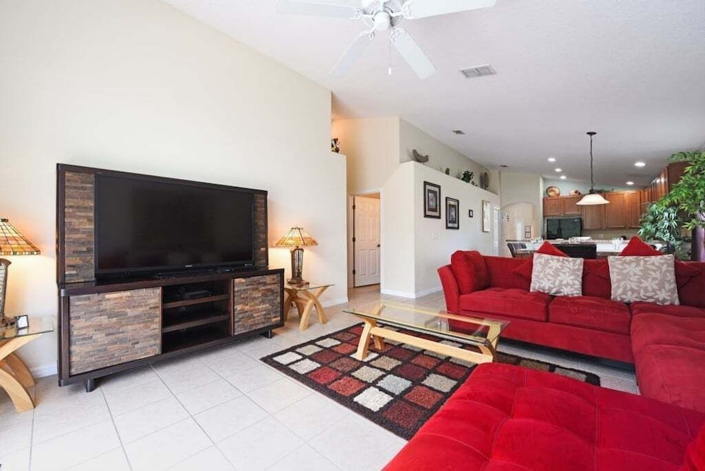 Veranda Palms 4br Villa: Pool, Spa & Game Room 4 Bedroom Villa
