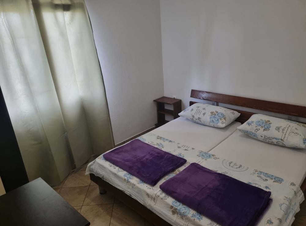 Apartments Marija Sukošan