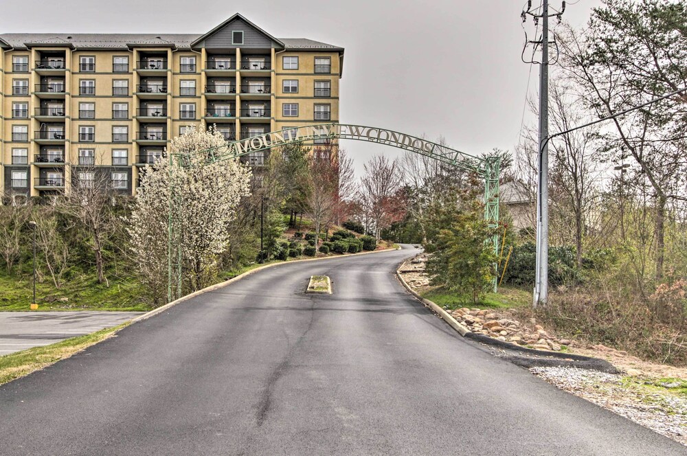 Pigeon Forge Condo w/ Community Amenities! view 5