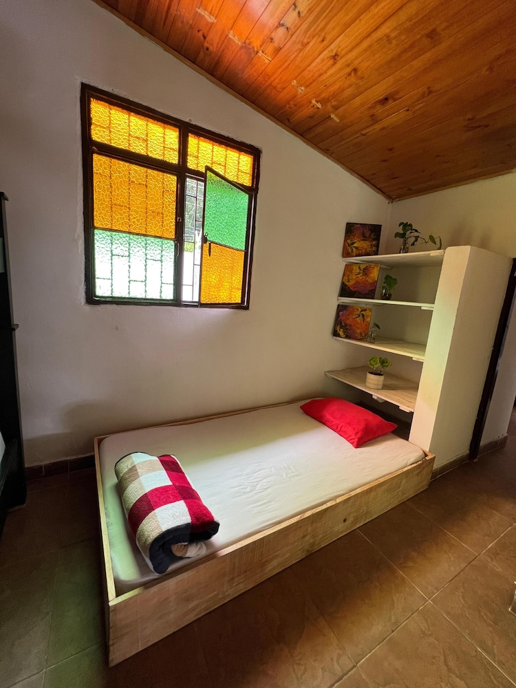 Bahareque Hostal