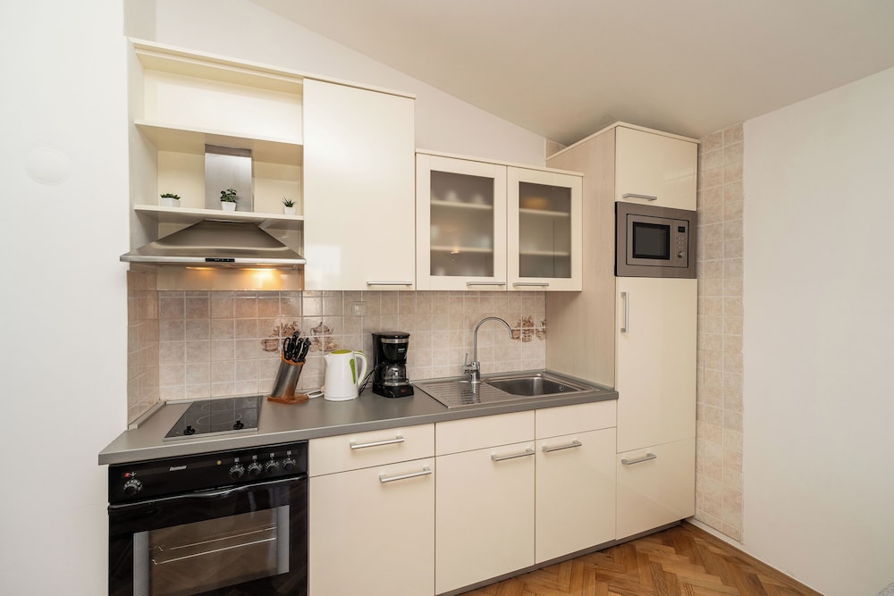 Apartments Grbic
