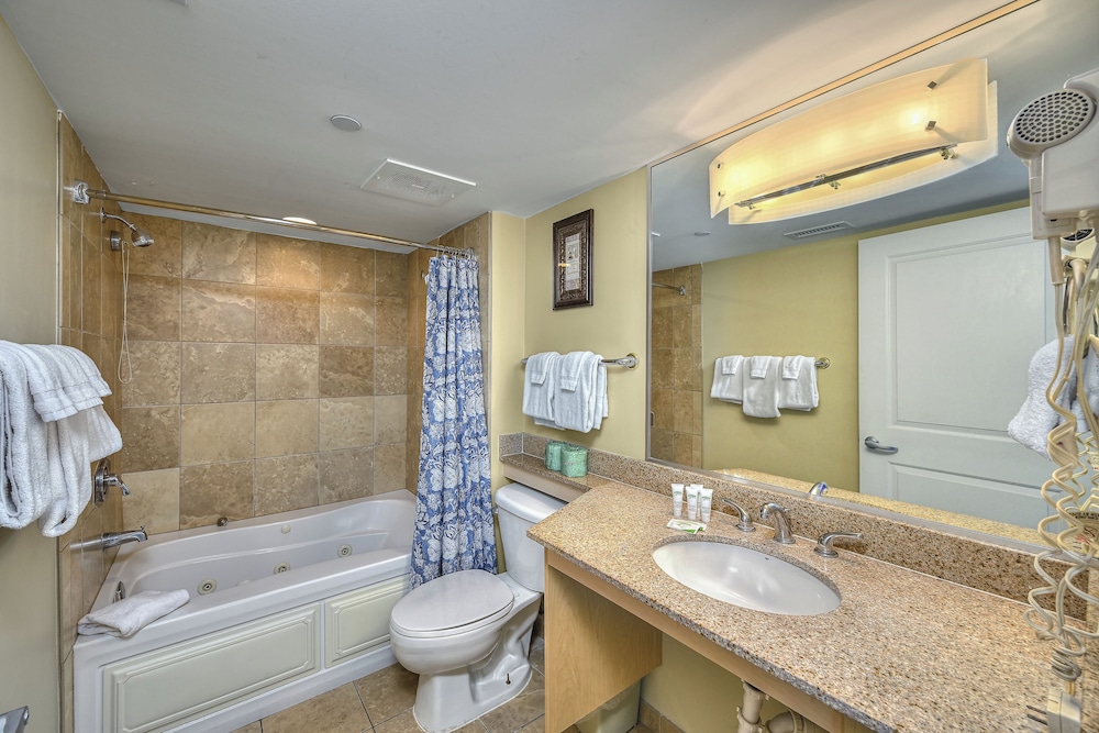 Units at Sandy Beach Resort by Elliott Beach Rentals