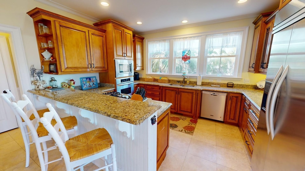 6 Waterside Walk by Tybee Vacation Rentals