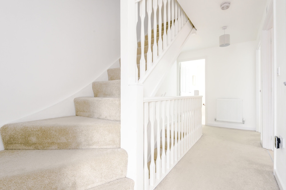 4 Bedroom 3 Bathroom Contractor Home MCR view 2