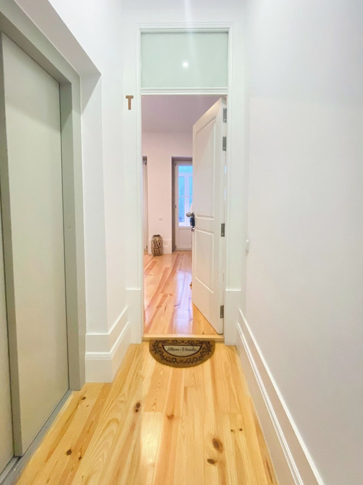 Frs002 Floresold Town: Elegant Studio W/ Patio