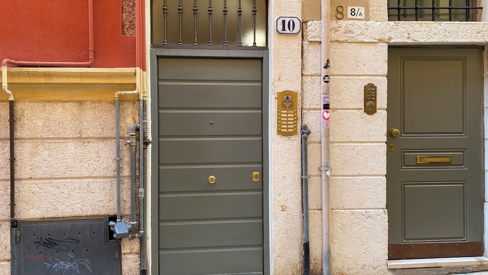 Residenza La Piazzetta view 2
