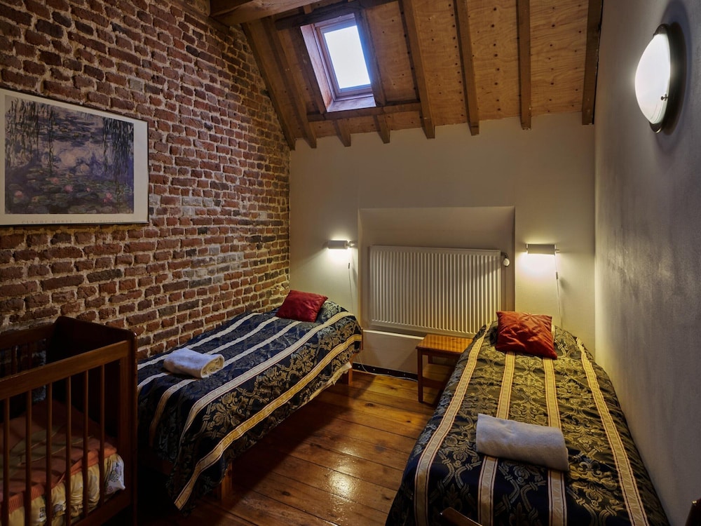Spacious Apartment near Town Center in Mesch
