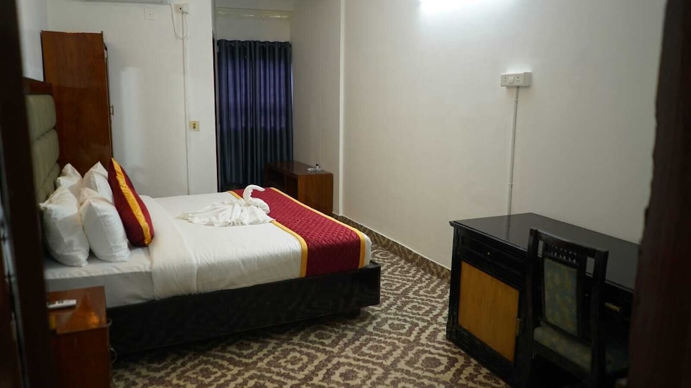 Pournami Inn