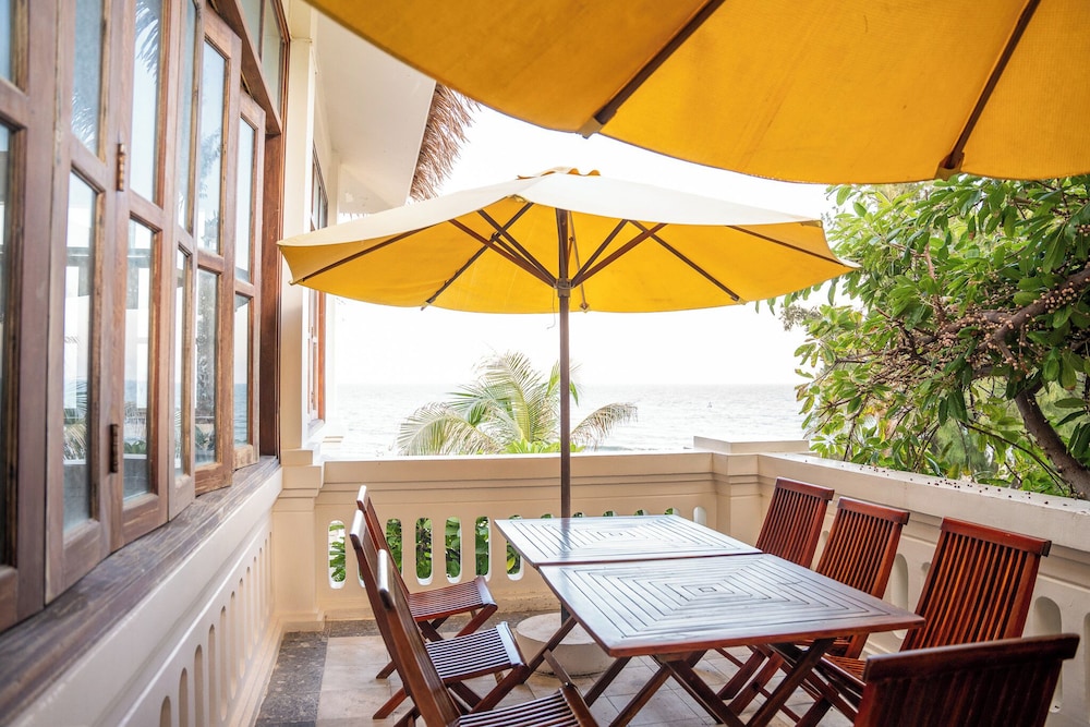 Allezboo Beach Resort & Spa