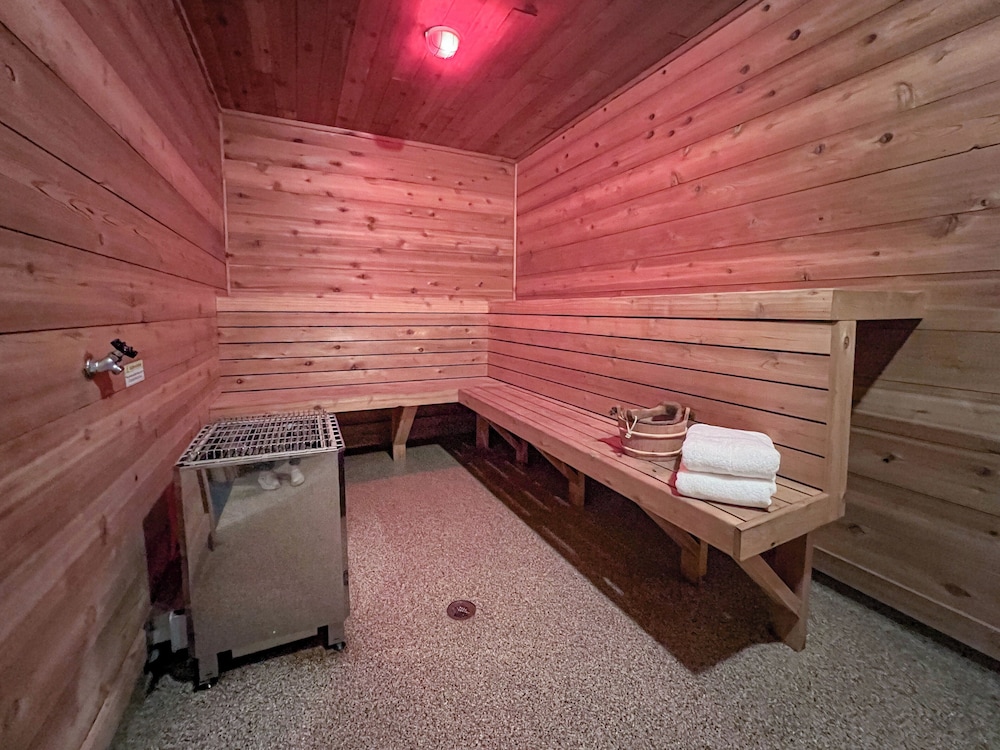 Swedetown European Style Hostel