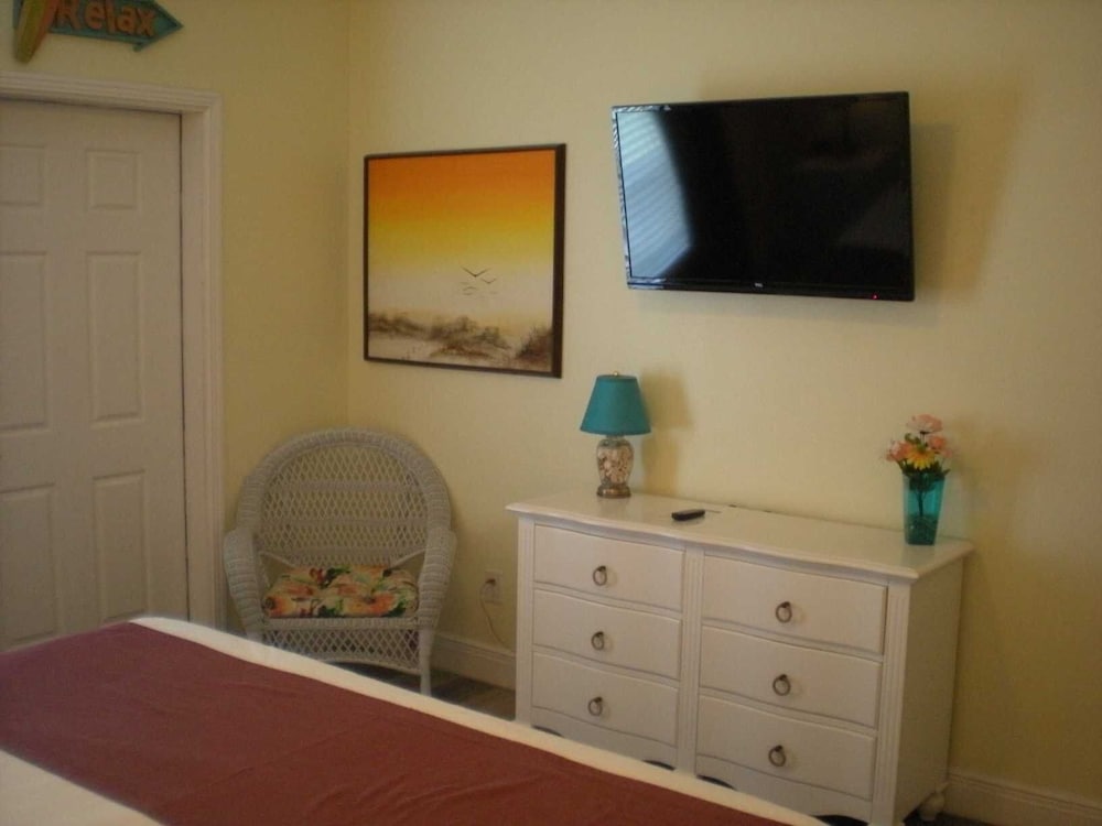Beachgate Condo Suites And Hotel 331+332 4 Bedroom Condo