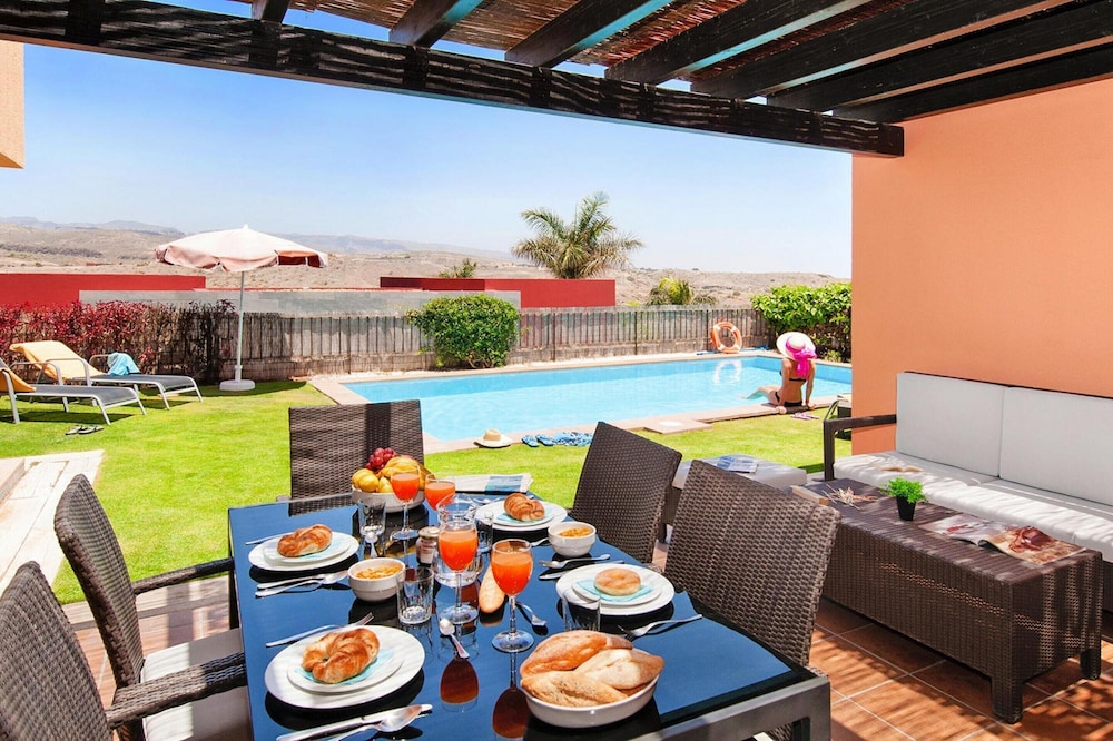 Holiday Home in Maspalomas With Private Pool