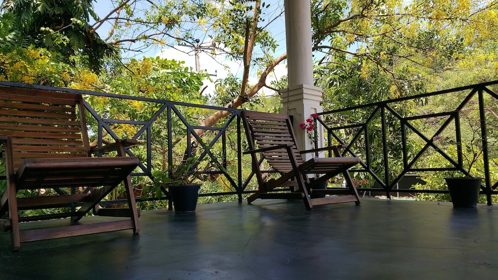 Hotel Sisilthera