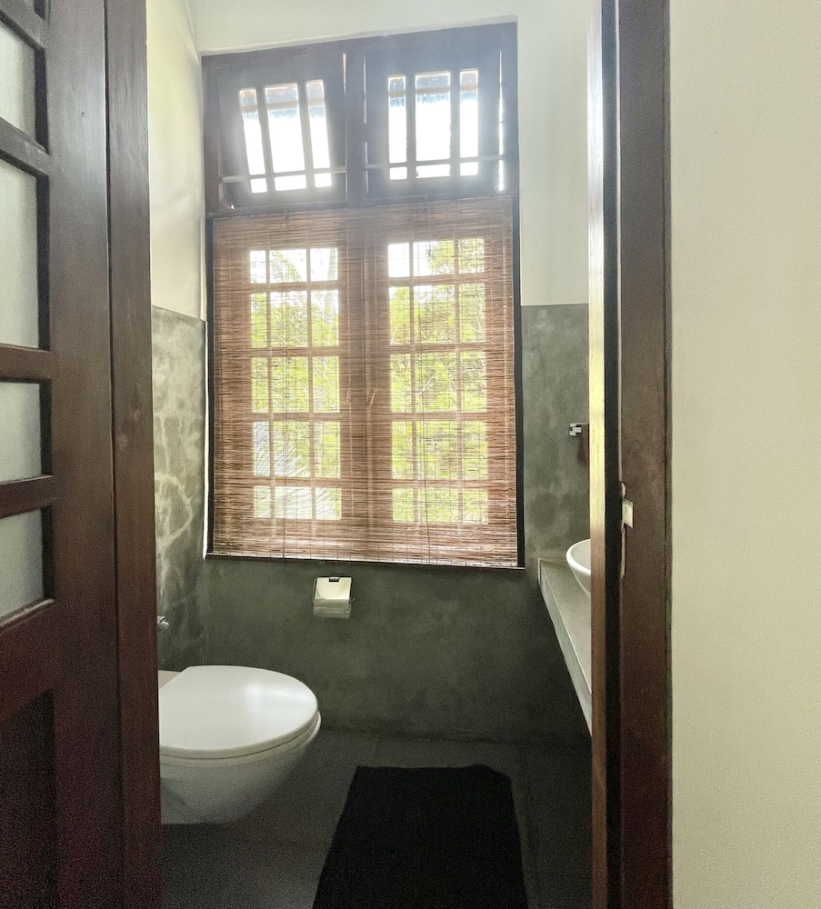 Isana Beach House