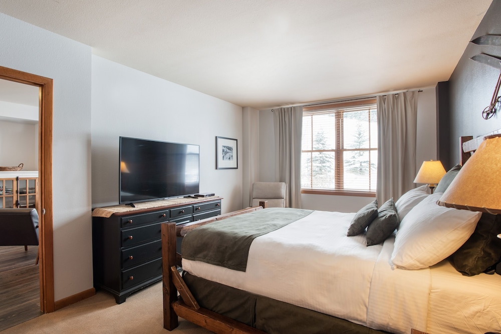 Zephyr Mountain Lodge Vacation Condos - Winter Park CO