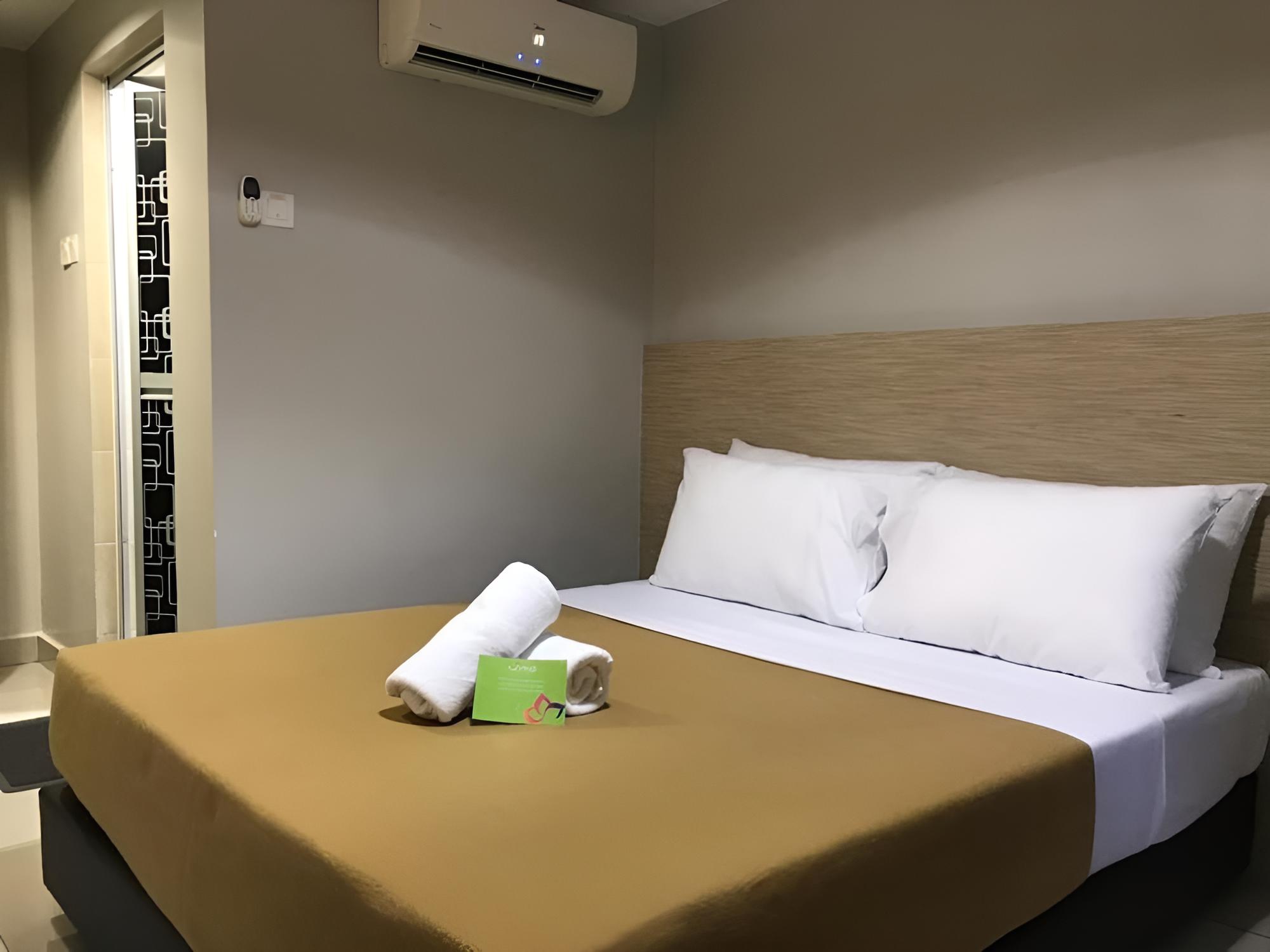 Hotel Living At Dsulaiman