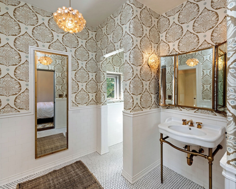 Howard Hughes Estate - Spanish Revival Gem w/ Pool, Wine Cellar & Guest House