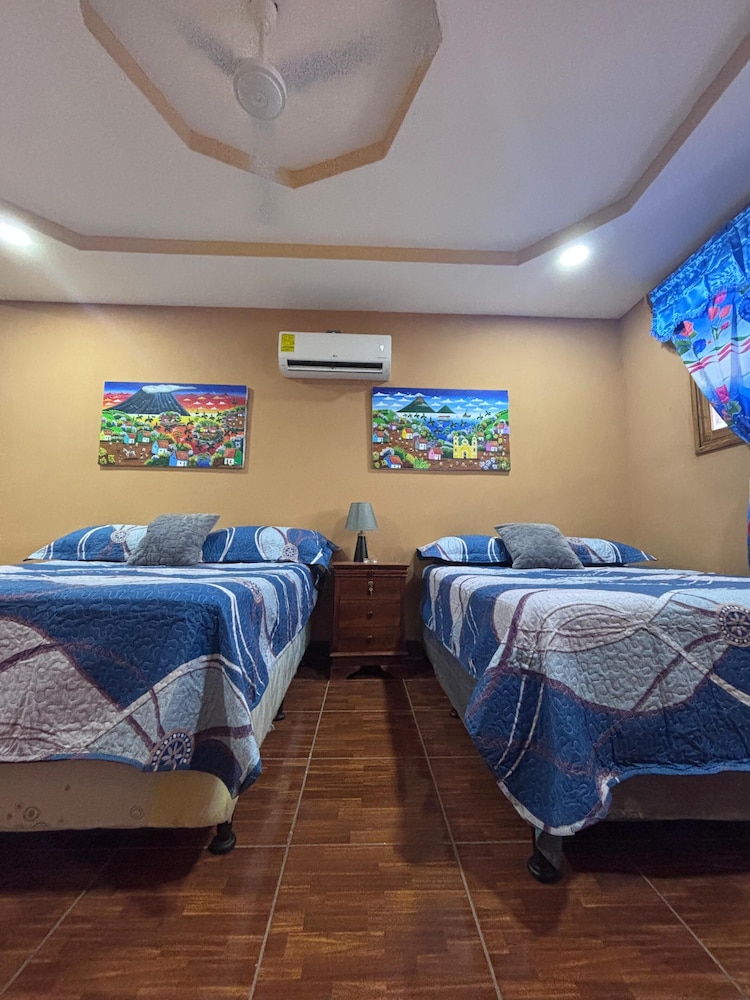 GRANADOS GUEST HOUSE