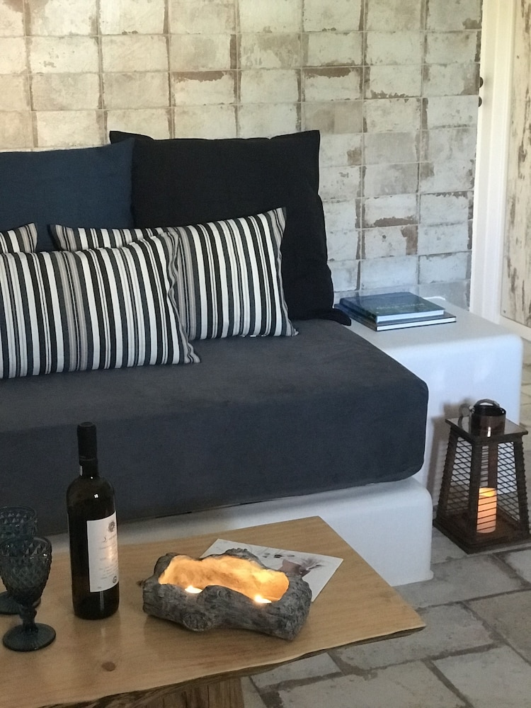 Elia Residences Santorini