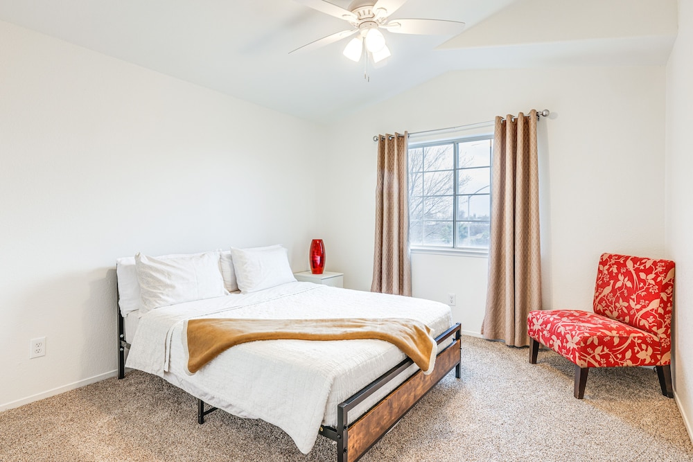 Los Banos Vacations - Spacious Los Banos Home w/ Patio - Dogs Welcome! - Property Image 25