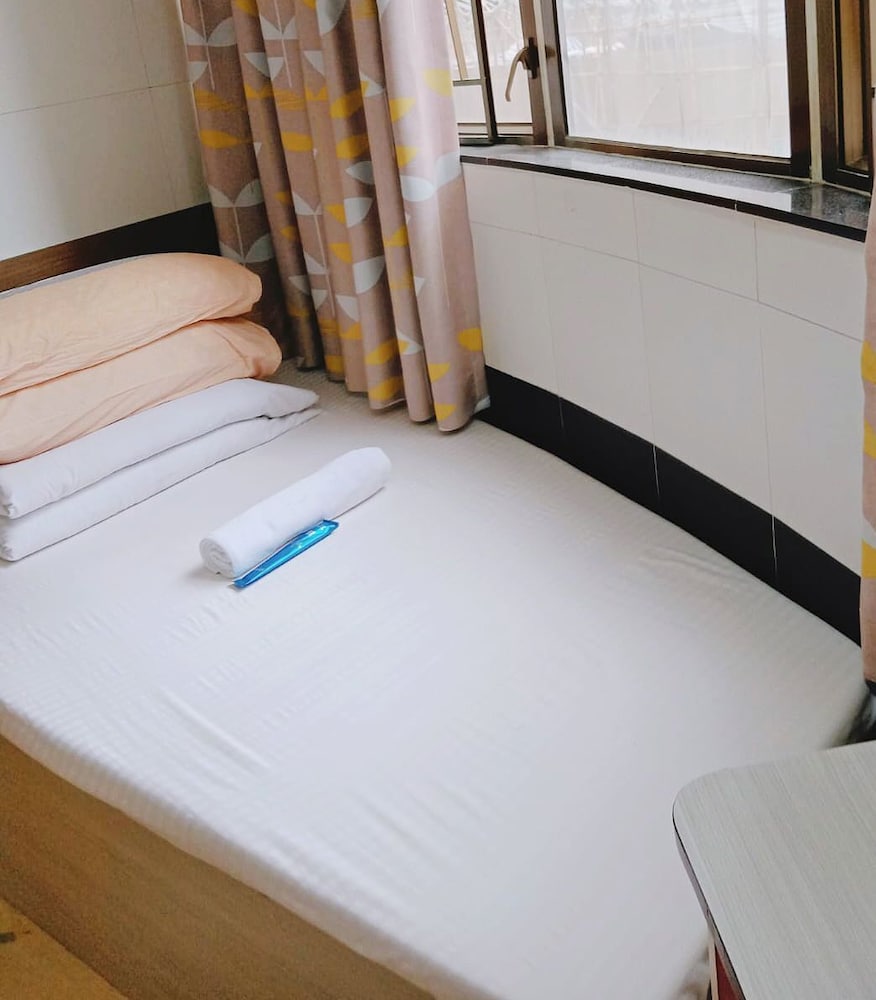 Roca Guesthouse