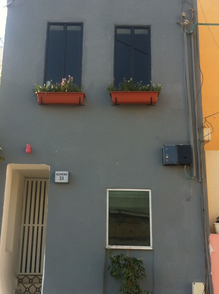 Pink House TLV - ApartHotel