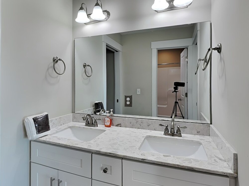 Next to Sea Gallery by Topsail Realty