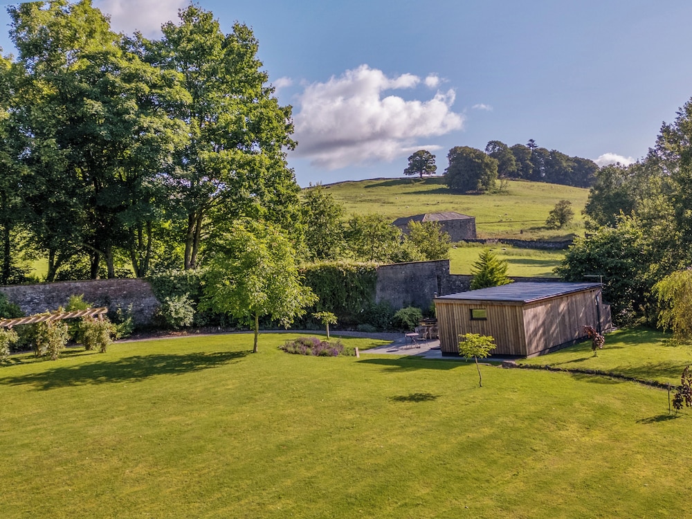 The Gardener's Retreat