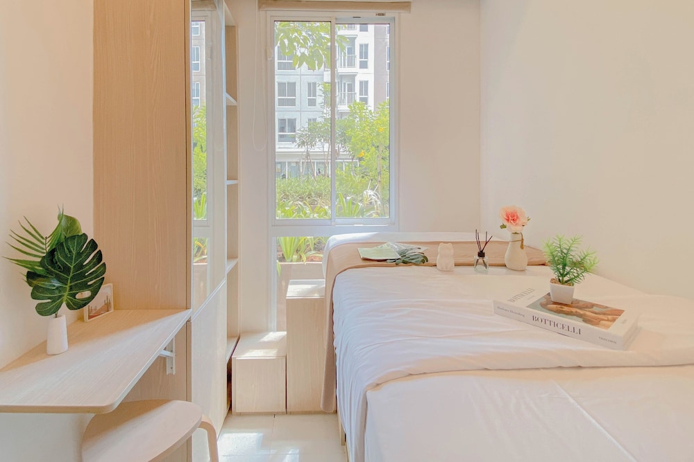 Great Deal and Relaxing 2BR at Tokyo Riverside PIK 2 Apartment