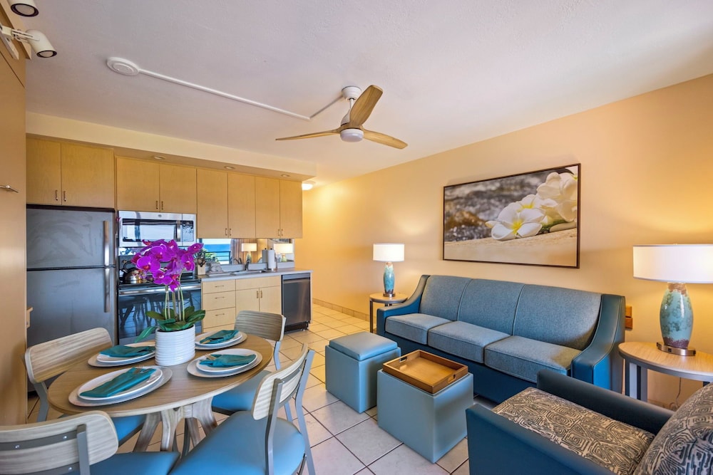Kuleana Club - 319