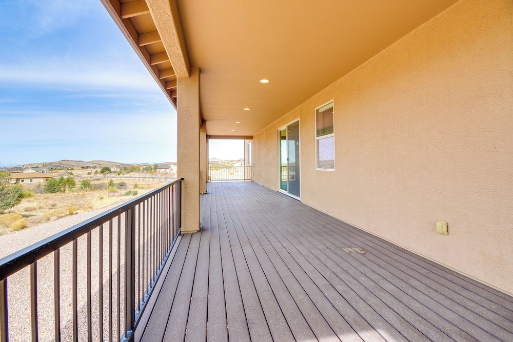 Winter Haven w/ Mtn Views in Prescott Valley