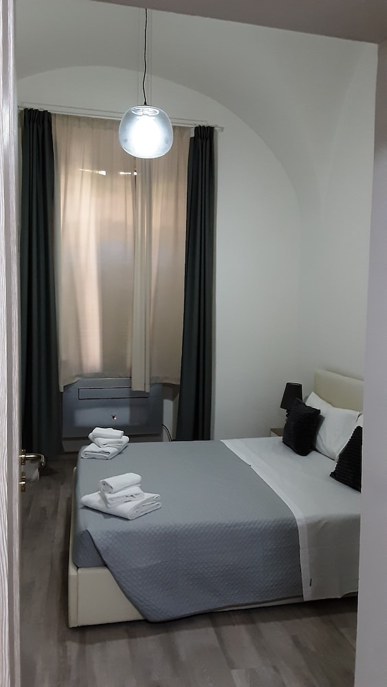 THE SHELTER IN ROME
