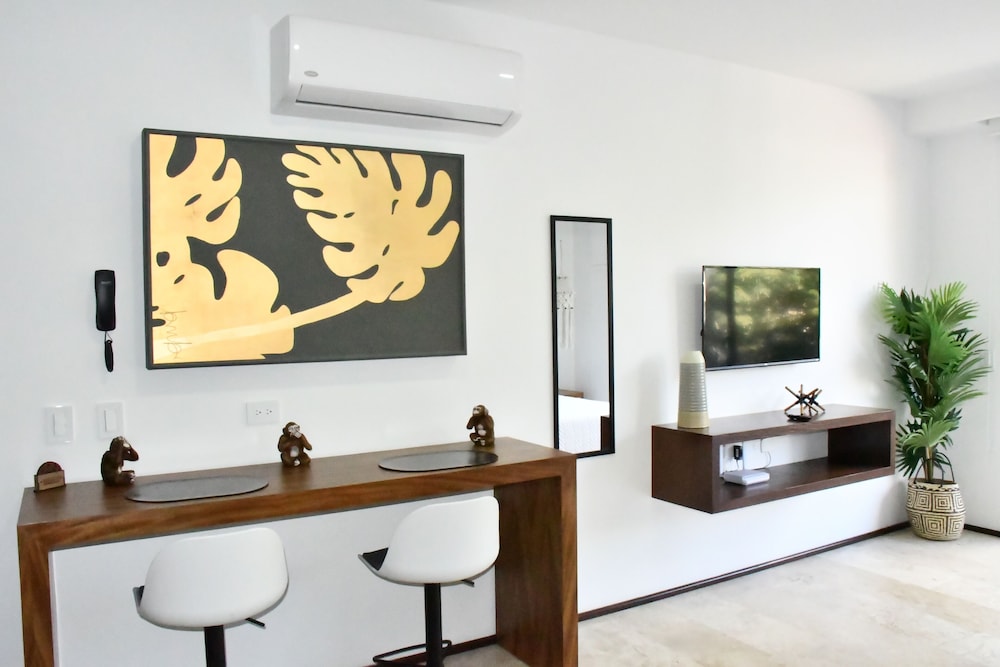 Menesse Tulum by Spot Rentals view 5