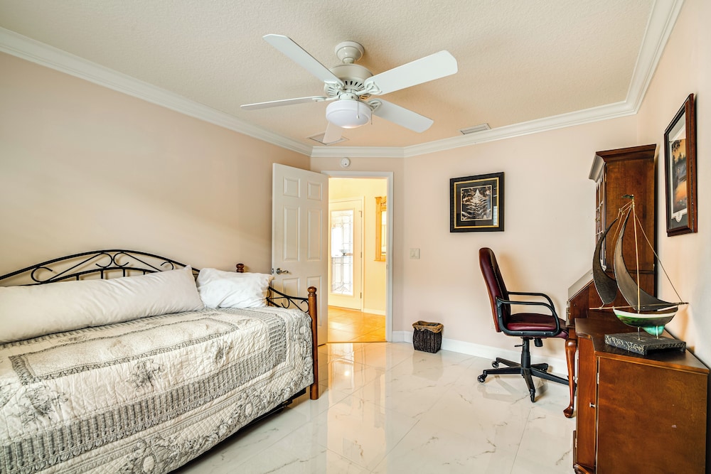 1 Mi to Pickleball & Golf: Home in The Villages
