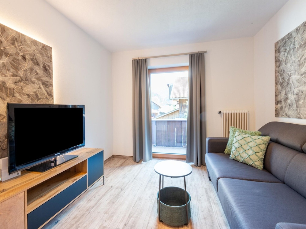 Spacious Apartment With Balcony